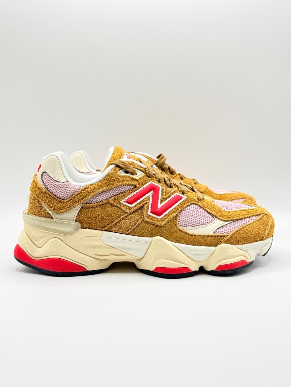 New Balance 9060 Beige Pink Sneakers Size 4.5Y/6W